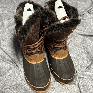 Artic plunge snow boots
